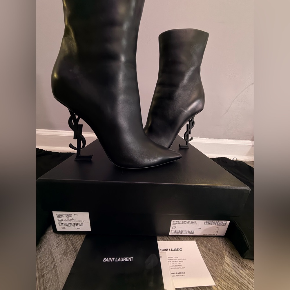 Saint Laurent Opyum Leather Booties